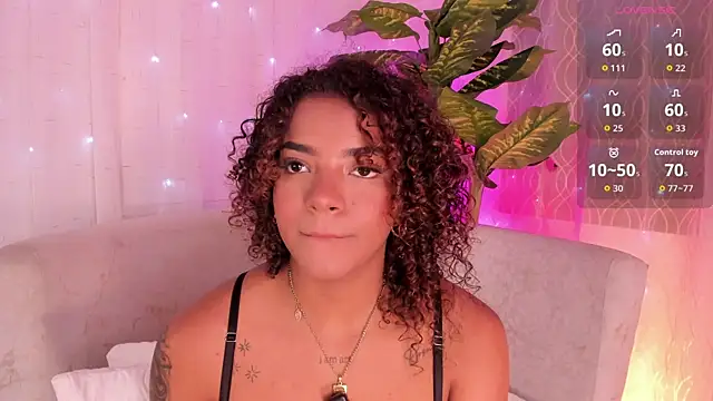 Iris hott1 online show from September 23, 2:36 am