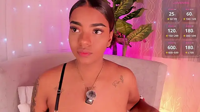 Iris hott1 online show from October 2, 3:02 am
