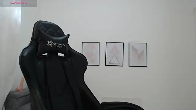 natalia curvy1 online show from January 9, 5:37 pm