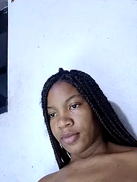 Snapshot of genesis_moretz chatting on February 23, 5:38 am genesis moretz online show from February 23, 5:38 am