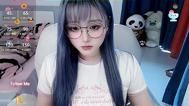 Snapshot of Sweet-18wanwan chatting on January 6, 4:26 am Sweet-18wanwan online show from January 6, 4:26 am