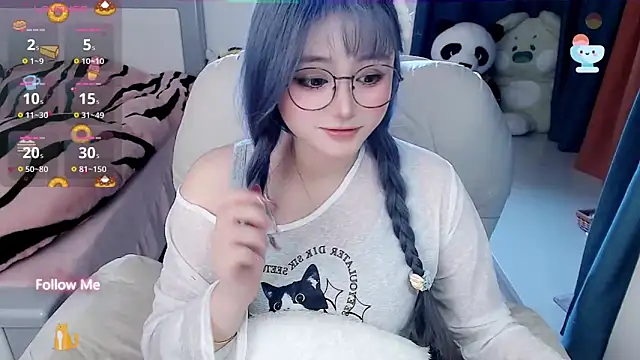 Snapshot of Sweet-18wanwan chatting on January 13, 5:44 pm Sweet-18wanwan online show from January 13, 5:44 pm