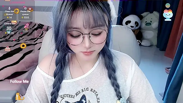 Snapshot of Sweet-18wanwan chatting on January 13, 8:48 pm Sweet-18wanwan online show from January 13, 8:48 pm
