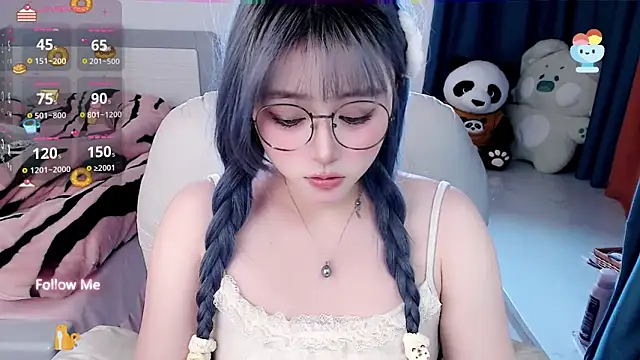 Snapshot of Sweet-18wanwan chatting on January 18, 5:59 pm Sweet-18wanwan online show from January 18, 5:59 pm