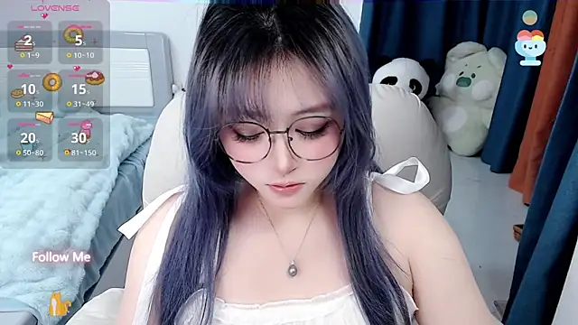 Snapshot of Sweet-18wanwan chatting on February 21, 4:59 pm Sweet-18wanwan online show from February 21, 4:59 pm