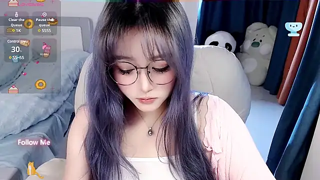 Snapshot of Sweet-18wanwan chatting on March 8, 6:05 pm Sweet-18wanwan online show from March 8, 6:05 pm