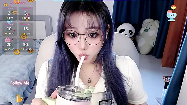 Snapshot of Sweet-18wanwan chatting on March 18, 4:04 pm Sweet-18wanwan online show from March 18, 4:04 pm