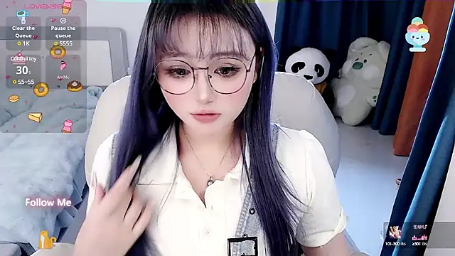 Snapshot of Sweet-18wanwan chatting on March 18, 7:10 pm Sweet-18wanwan online show from March 18, 7:10 pm