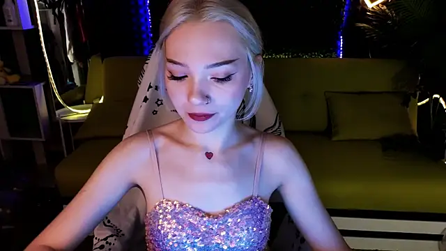 SandraBoyl online show from January 19, 1:43 am