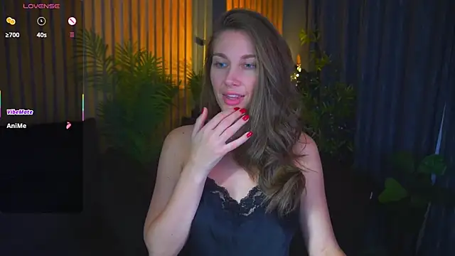 JasminJames online show from October 24, 1:07 pm