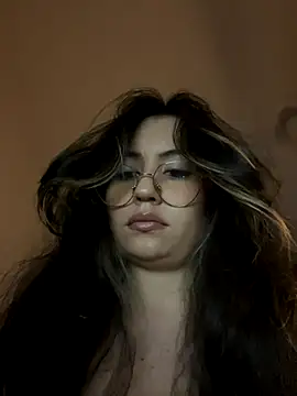 marie2  online show from October 9, 10:19 pm