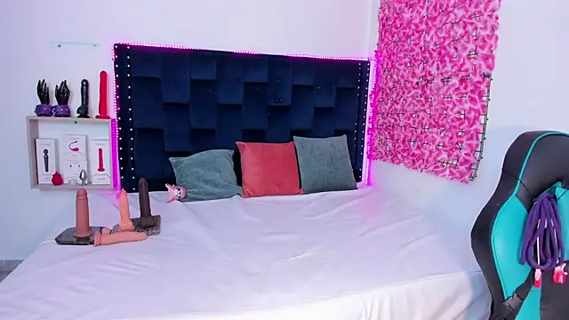 SaraApril 1 online show from October 15, 8:42 pm