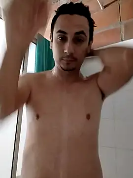 Snapshot of Rejy1992 chatting on October 9, 12:08 am Rejy1992 online show from October 9, 12:08 am