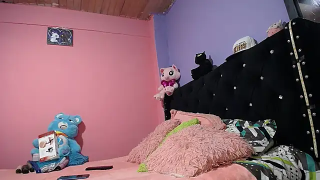 bad couple sex online show from December 10, 8:27 pm