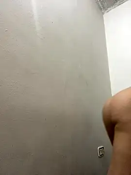 florchu7 online show from November 1, 6:48 am