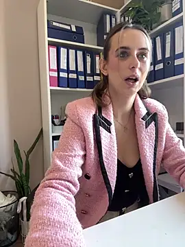 Hii Lolla online show from March 9, 9:13 am