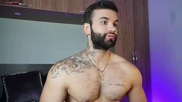 MarkHazze online show from October 13, 8:31 pm