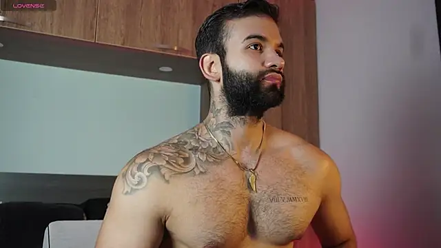 MarkHazze online show from October 18, 5:46 pm