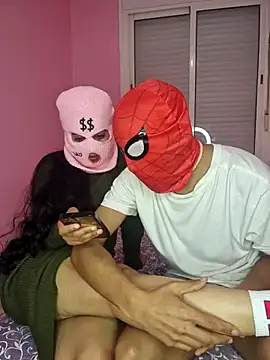 salma  2002 online show from March 22, 1:25 pm