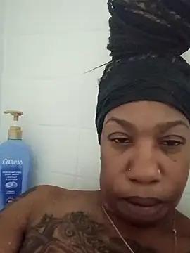 TipdrilBossQueen online show from June 5, 6:57 pm