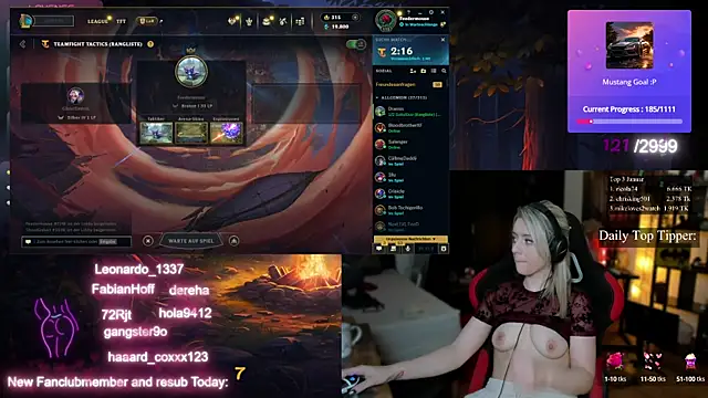 Snapshot of Lisaonthemoon chatting on January 25, 5:30 pm Lisaonthemoon online show from January 25, 5:30 pm