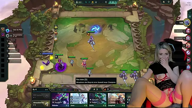 Snapshot of Lisaonthemoon chatting on September 20, 11:06 pm Lisaonthemoon online show from September 20, 11:06 pm