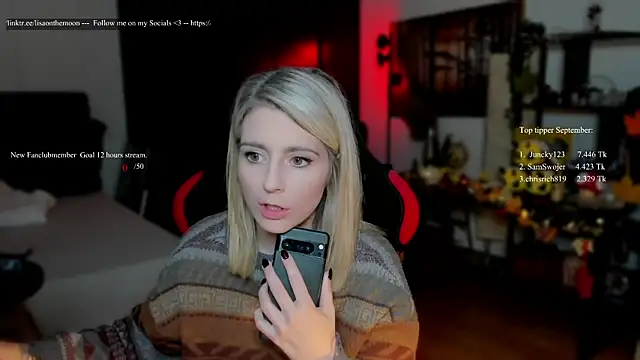 Snapshot of Lisaonthemoon chatting on September 24, 5:27 pm Lisaonthemoon online show from September 24, 5:27 pm