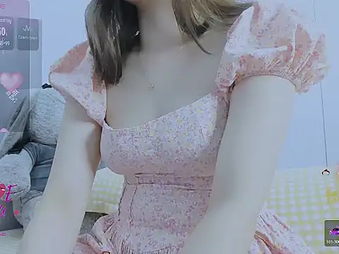 Linh diudang online show from November 3, 11:15 pm