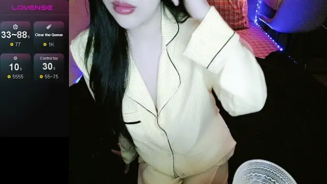 Snapshot of _Viviann_ chatting on October 16, 3:24 pm Viviann online show from October 16, 3:24 pm