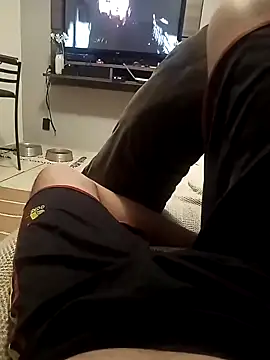 Snapshot of dredre1069 chatting on September 28, 2:17 am dredre1069 online show from September 28, 2:17 am