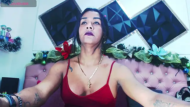 andrea safeira doll online show from December 3, 9:01 pm