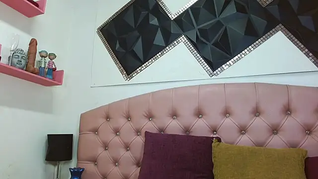 andrea safeira doll online show from February 26, 8:30 pm