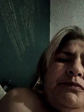 Snapshot of TexaSMESS_37 chatting on October 17, 10:12 pm TexaSMESS 37 online show from October 17, 10:12 pm