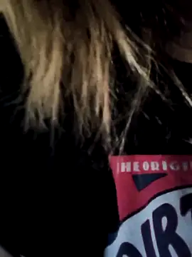 Snapshot of TexaSMESS_37 chatting on October 22, 7:24 pm TexaSMESS 37 online show from October 22, 7:24 pm