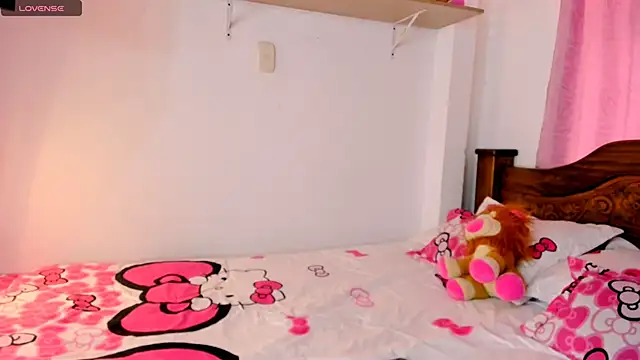 ParisShayk online show from January 3, 6:35 pm