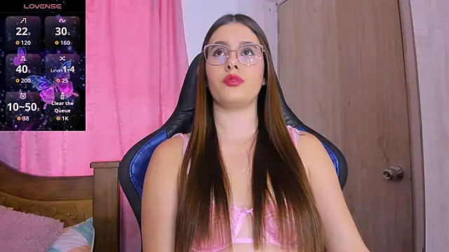 Snapshot of ParisShayk chatting on October 20, 6:08 pm ParisShayk online show from October 20, 6:08 pm