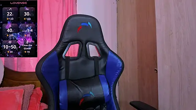 Snapshot of ParisShayk chatting on October 31, 6:09 pm ParisShayk online show from October 31, 6:09 pm