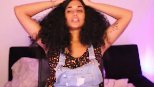 Mysensualbrunette1 online show from December 17, 4:12 am