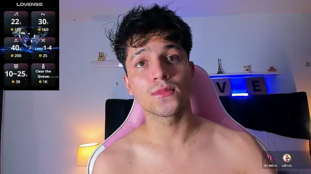 Issac james  online show from November 11, 5:51 am