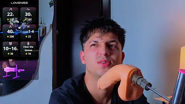 Issac james  online show from January 9, 4:37 am