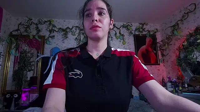 Elizabeth77  online show from February 4, 10:10 am