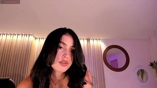 PaulinaSantos  online show from October 1, 7:20 pm