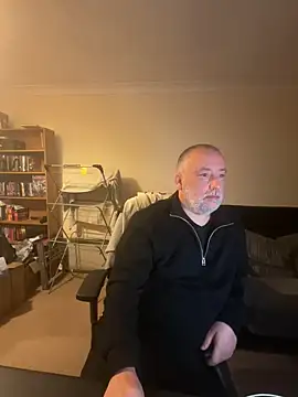 LondonTeffy online show from October 21, 9:15 pm