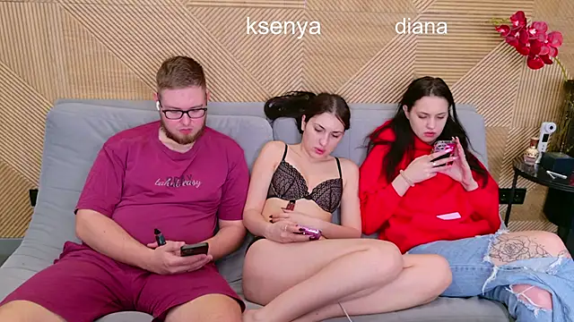 Ksenny online show from April 6, 5:52 am