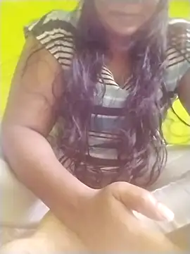 Tamilpriya46 online show from October 8, 5:10 pm