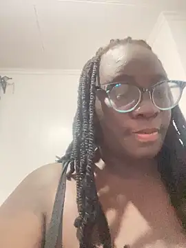 Toomuch Squirt online show from May 7, 3:23 am