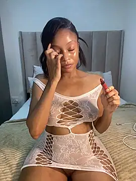 Snapshot of SexyDee025 chatting on December 30, 6:53 am SexyDee025 online show from December 30, 6:53 am