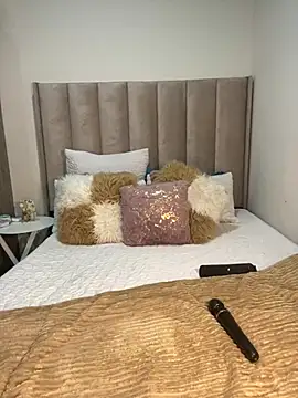 Snapshot of SexyDee025 chatting on January 16, 4:38 am SexyDee025 online show from January 16, 4:38 am