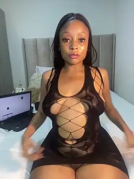 Snapshot of SexyDee025 chatting on March 13, 8:15 am SexyDee025 online show from March 13, 8:15 am