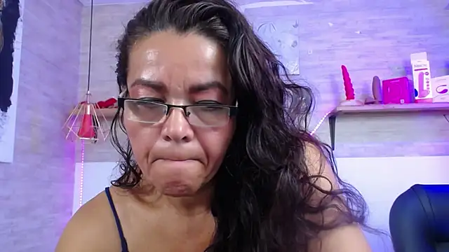 MaturePure online show from October 15, 1:06 am